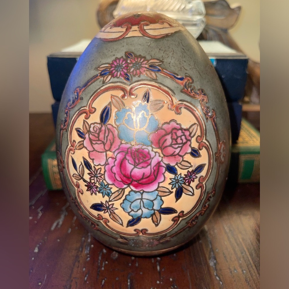 Vintage Hand painted Egg